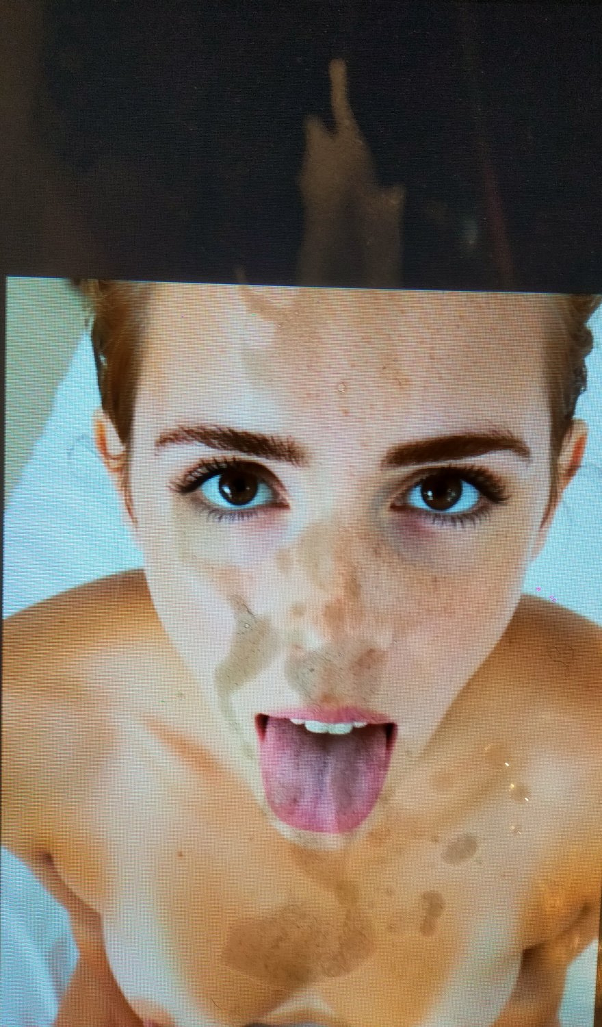 c5X6CdVC Emma Watson huge cum tribute 02.jpg